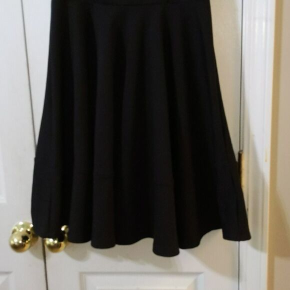 Eight Sixty Addie V neck dress Sz L NWT - Picture 2 of 5